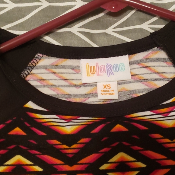 Aztec Randy LuLaRoe - Picture 4 of 4